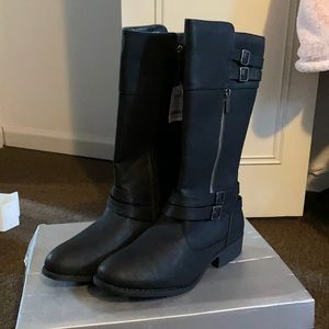 BRAND NEW IN BOX Unlisted Black Faux Leather Zip Up Calf Boots Size 6